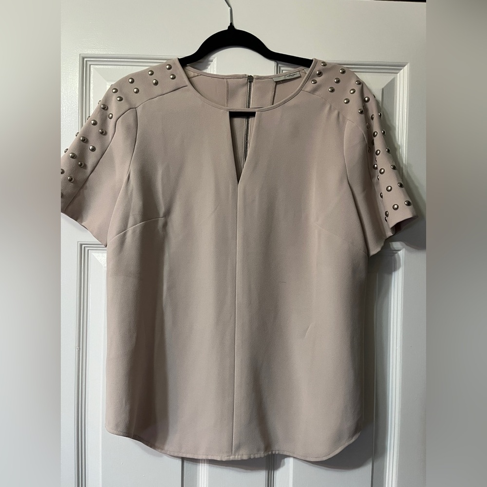 HALOGEN short sleeve blouse shirt silver stud shoulders. Ladies size M